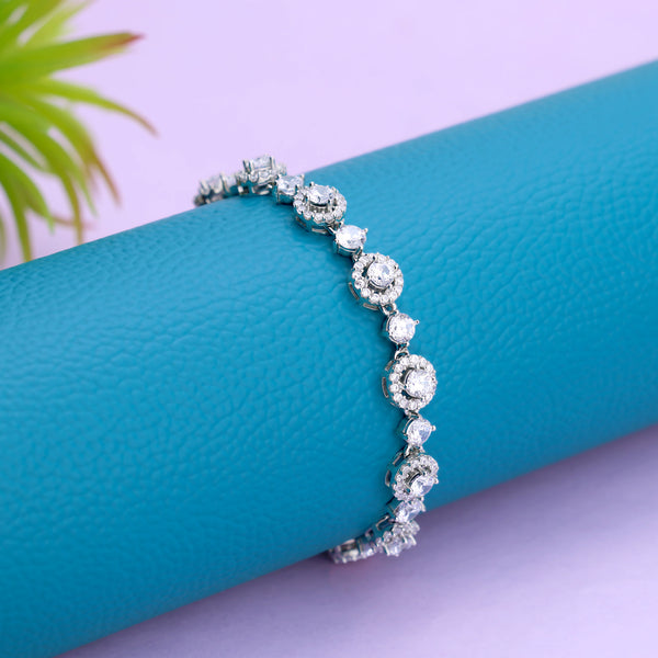 Sterling Silver Halo Solataire Tennis Bracelet (Silver Colour)