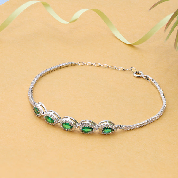 Sterling Silver Emrald Green Link Bracelet (Silver Colour)