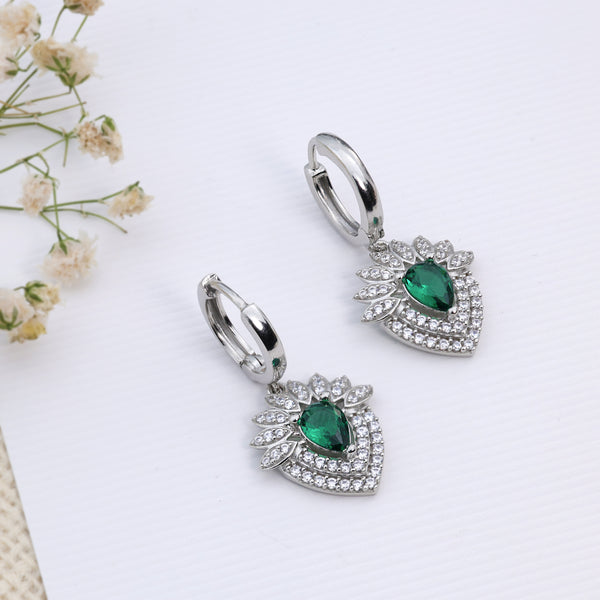 Shiny Drop Gem Shape Silver Gem Stone Earring