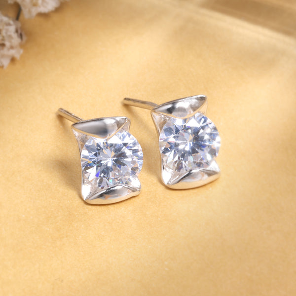 Premium Pinch to Solitaire Silver Earrings