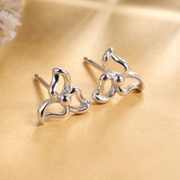 Trillium Flower Silver Earrings