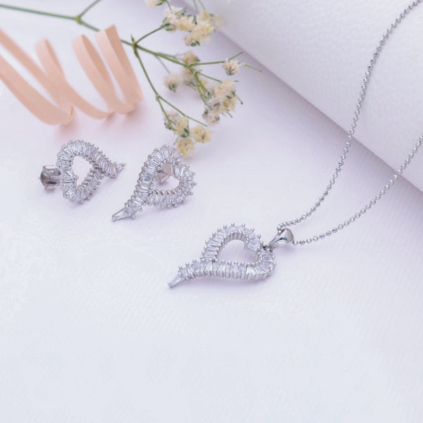 Shiny Heart Shape Silver jewellery Sets