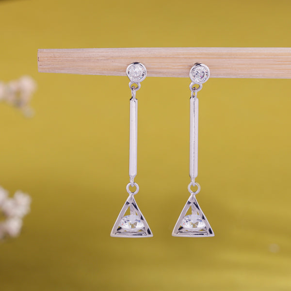 Solitaire in Pyramid Dangler Silver Earrings